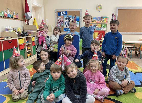 Grafika 11: ZIMOWI SOLENIZANCI