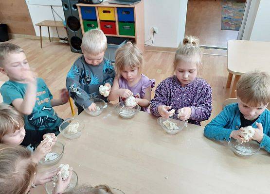 Grafika 47: Galeria Przedszkolaków