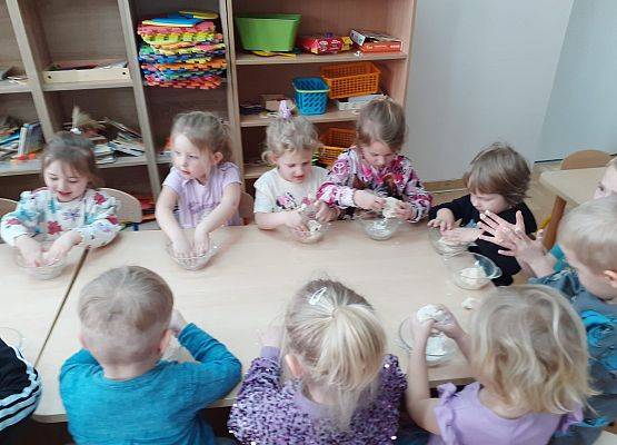 Grafika 45: Galeria Przedszkolaków