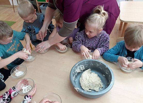 Grafika 42: Galeria Przedszkolaków