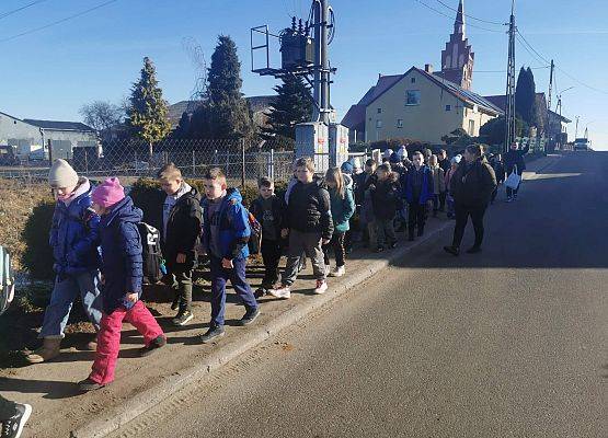 Grafika 7: Nowa strona (733)