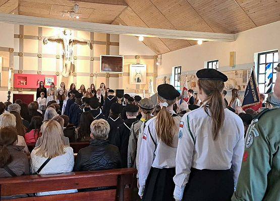 Grafika 9: Uroczystość w Nawczu