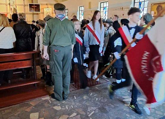 Grafika 10: Uroczystość w Nawczu