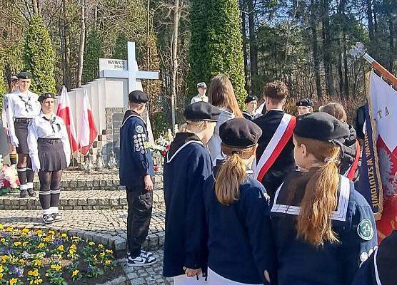 Grafika 11: Uroczystość w Nawczu