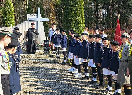 Grafika 17: Uroczystość w Nawczu