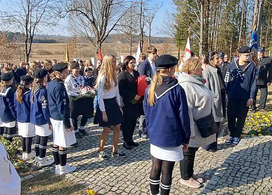 Grafika 22: Uroczystość w Nawczu