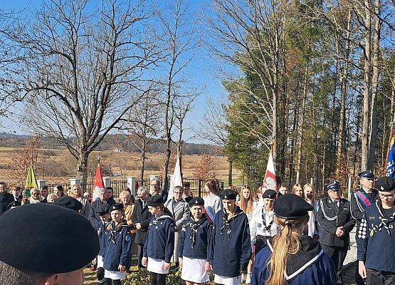 Grafika 3: Uroczystość w Nawczu