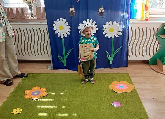 Grafika 48: Wiosenny pokaz mody