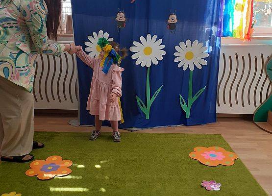 Grafika 57: Wiosenny pokaz mody