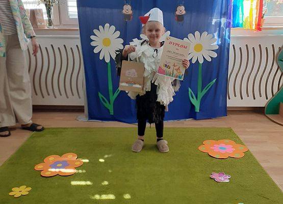 Grafika 72: Wiosenny pokaz mody