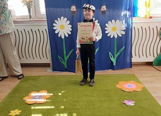 Grafika 78: Wiosenny pokaz mody