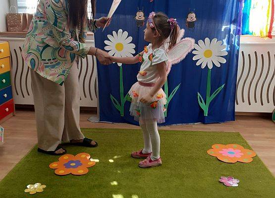 Grafika 79: Wiosenny pokaz mody