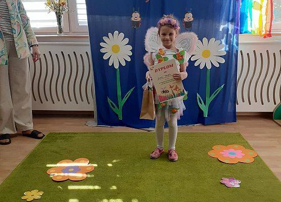 Grafika 80: Wiosenny pokaz mody