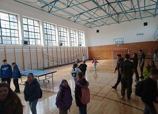Grafika 6: Wyjazd do Technikum Leśnego w Warcinie