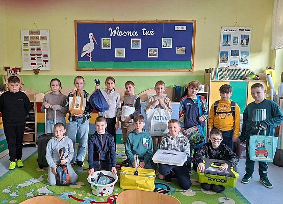Grafika 8: Dzień bez plecaka