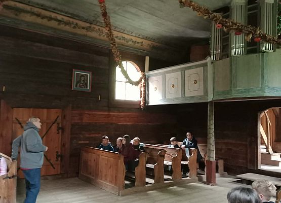 Grafika 7: Kaszubskie Tradycje i Wodniacka Przygoda