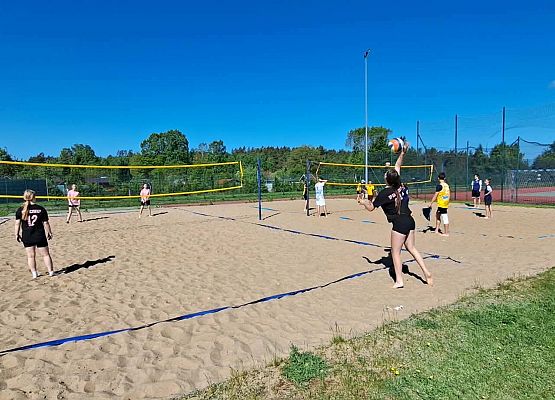 Grafika 4: Finał Powiatowy w Piłce Plażowej Dziewcząt