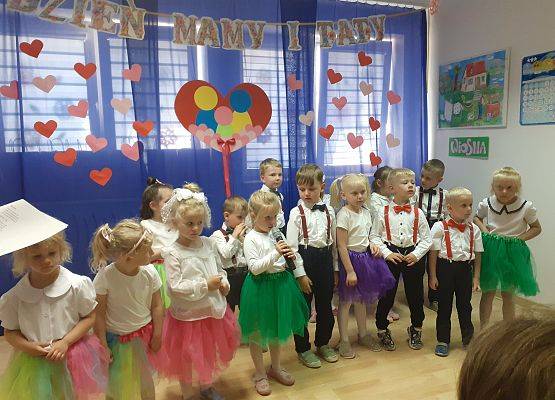 Grafika 52: Święto Mamy i Taty