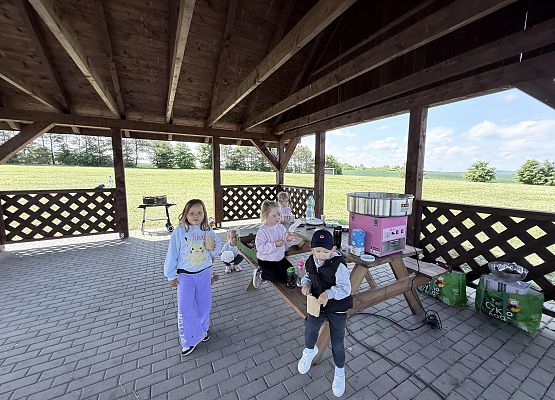 Grafika 19: DZIEŃ DZIECKA