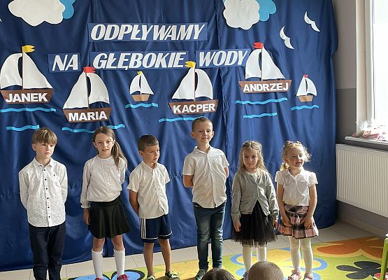Grafika 13: KOLEJNY ROK ZA NAMI