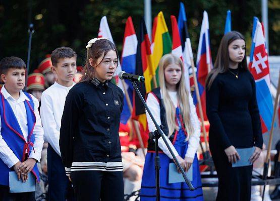 Grafika 5: Uroczystość ku czci Ofiar Marszu Śmierci -Krępa Kaszubska