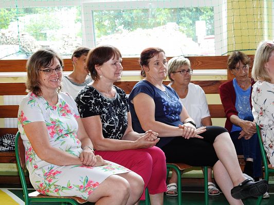 Grafika 45: Uroczysty Apel z okazji pożegnania VIII-mej klasy 2020/2021