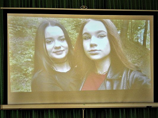 Grafika 68: Uroczysty Apel z okazji pożegnania VIII-mej klasy 2020/2021