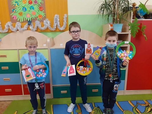  Grafika #9: DZIEŃ BABCI I DZIADKA