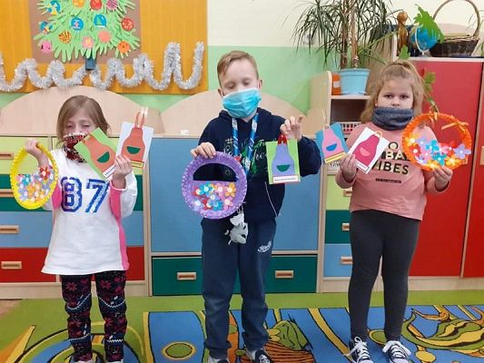  Grafika #10: DZIEŃ BABCI I DZIADKA