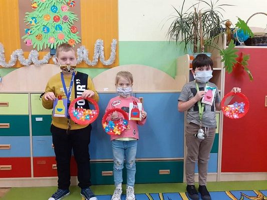  Grafika #11: DZIEŃ BABCI I DZIADKA