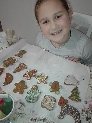  Grafika #77: Akcja "Razem na Święta", w której uczestniczyła cała szkoła