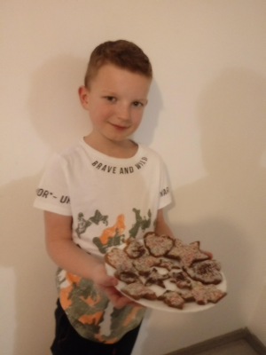  Grafika #33: Akcja "Razem na Święta", w której uczestniczyła cała szkoła