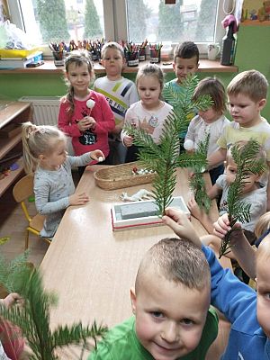  Grafika #6: Akcja "Razem na Święta", w której uczestniczyła cała szkoła