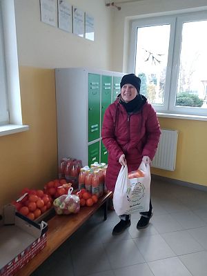  Grafika #12: Finał zbiórki owoców i soków.