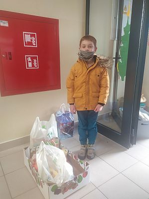  Grafika #1: Finał zbiórki owoców i soków.