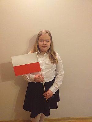  Grafika #5: Uczestniczymy w Akcji Szkoła do hymnu