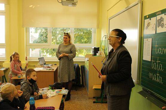  Grafika #6: Czytelnik Miesiąca