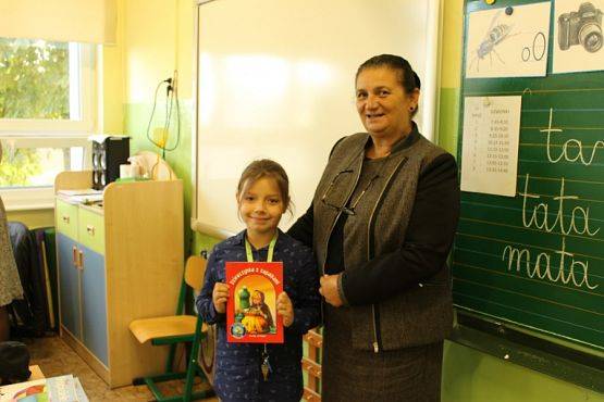  Grafika #0: Czytelnik Miesiąca