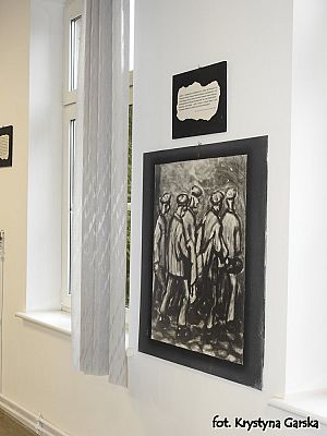  Grafika #62: Zakończenie uroczystości wizytą w Izbie Pamięci Ofiar Marszu Śmierci KL Stutthof