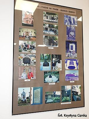  Grafika #84: Zakończenie uroczystości wizytą w Izbie Pamięci Ofiar Marszu Śmierci KL Stutthof