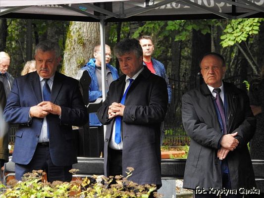  Grafika #33: Uroczystość ku czci Ofiar Marszu Śmierci KL Stutthof w Krępie Kaszubskiej dnia 27 września 2020