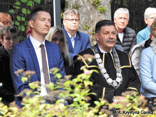  Grafika #46: Uroczystość ku czci Ofiar Marszu Śmierci KL Stutthof w Krępie Kaszubskiej dnia 27 września 2020