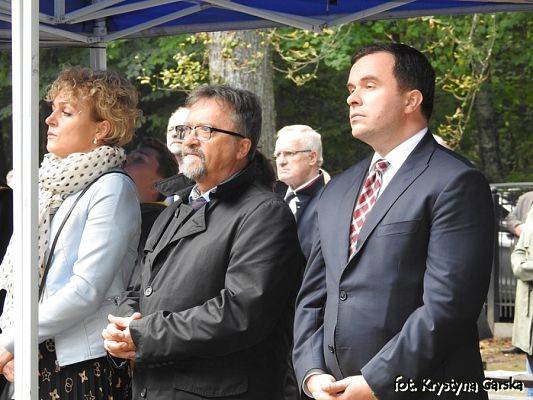  Grafika #92: Uroczystość ku czci Ofiar Marszu Śmierci KL Stutthof w Krępie Kaszubskiej dnia 27 września 2020