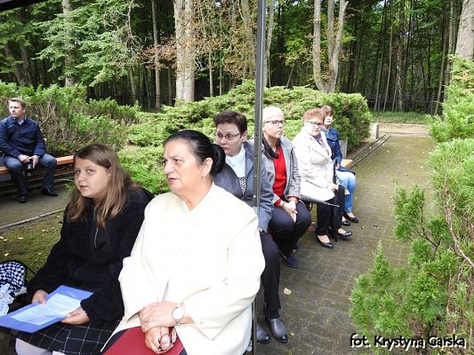  Grafika #101: Uroczystość ku czci Ofiar Marszu Śmierci KL Stutthof w Krępie Kaszubskiej dnia 27 września 2020