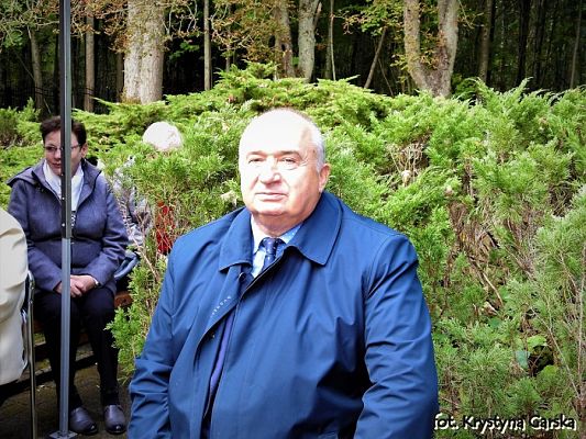  Grafika #102: Uroczystość ku czci Ofiar Marszu Śmierci KL Stutthof w Krępie Kaszubskiej dnia 27 września 2020