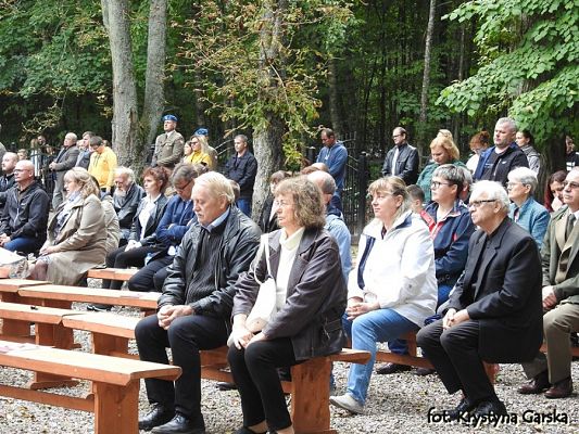  Grafika #115: Uroczystość ku czci Ofiar Marszu Śmierci KL Stutthof w Krępie Kaszubskiej dnia 27 września 2020