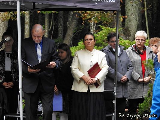  Grafika #133: Uroczystość ku czci Ofiar Marszu Śmierci KL Stutthof w Krępie Kaszubskiej dnia 27 września 2020