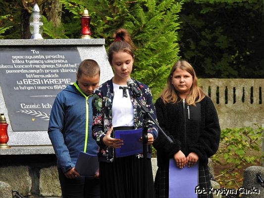  Grafika #161: Uroczystość ku czci Ofiar Marszu Śmierci KL Stutthof w Krępie Kaszubskiej dnia 27 września 2020