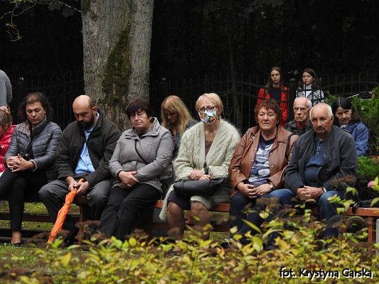  Grafika #182: Uroczystość ku czci Ofiar Marszu Śmierci KL Stutthof w Krępie Kaszubskiej dnia 27 września 2020