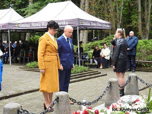  Grafika #202: Uroczystość ku czci Ofiar Marszu Śmierci KL Stutthof w Krępie Kaszubskiej dnia 27 września 2020